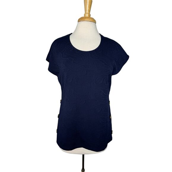 CHICOS Navy Blue Textured Side Button Short Sleeve Knit Blouse Size Medium (1) - Picture 1 of 8